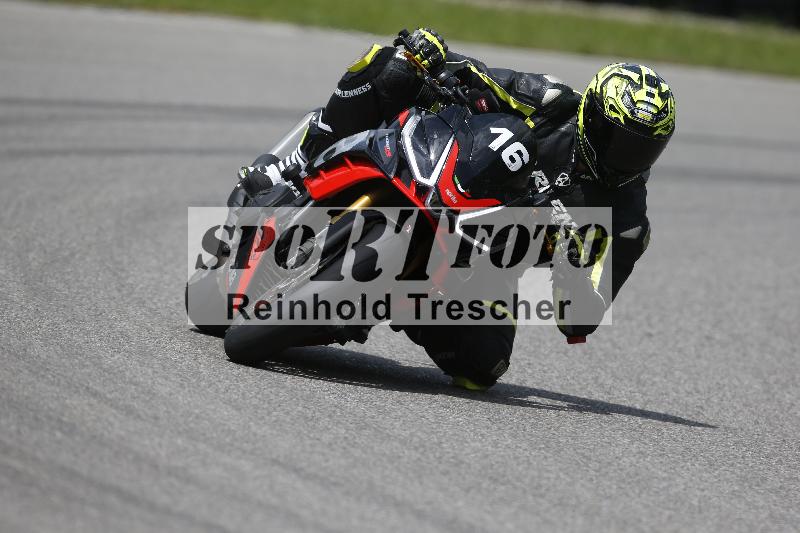 /Archiv-2024/29 12.06.2024 MOTO.CH Track Day ADR/Gruppe gelb/16